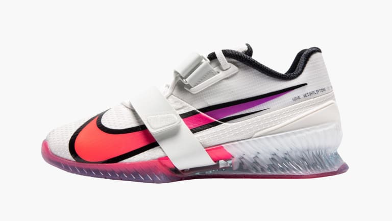 romaleos 4 hyper violet